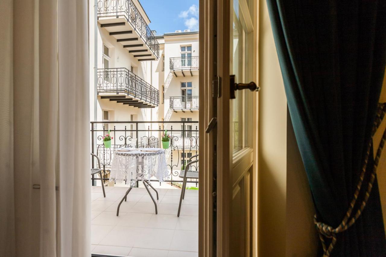 Vintage Sebastiana Apartment Krakow Exterior photo