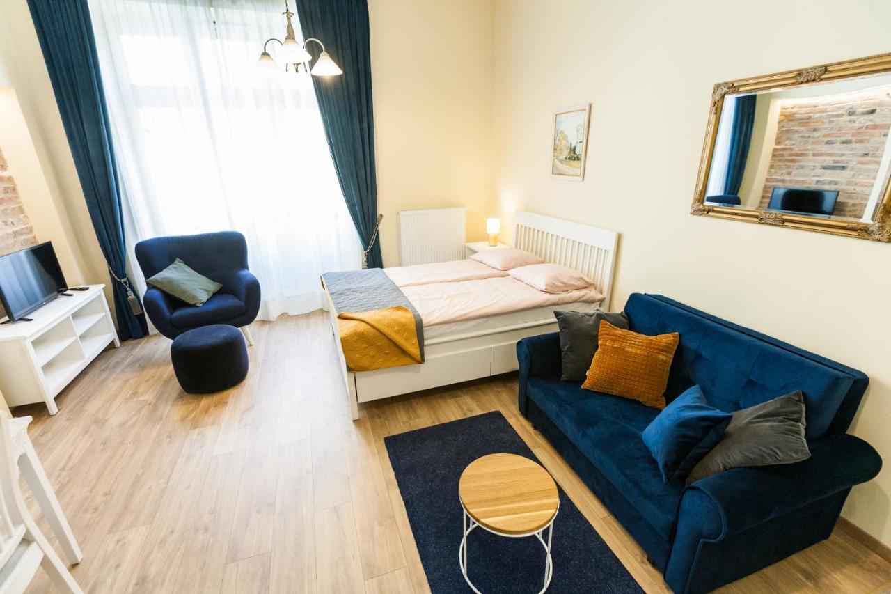 Vintage Sebastiana Apartment Krakow Exterior photo